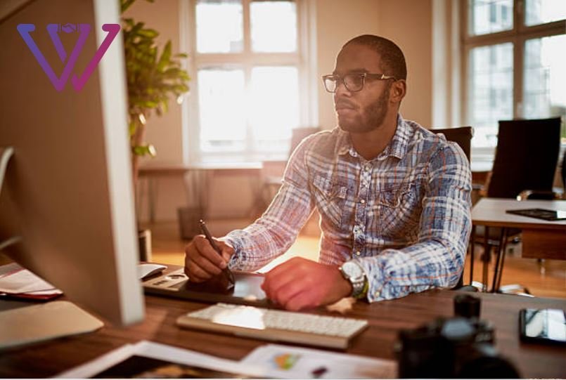 هوية بصرية جاهزة